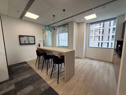 UE Square (D9), Office #629214001